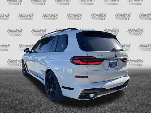 Used 2026 BMW X7 xDrive40i w/ M Sport Package AWD/4WD image 7