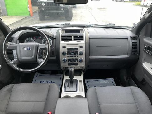 Used 2010 Ford Escape XLT image 22
