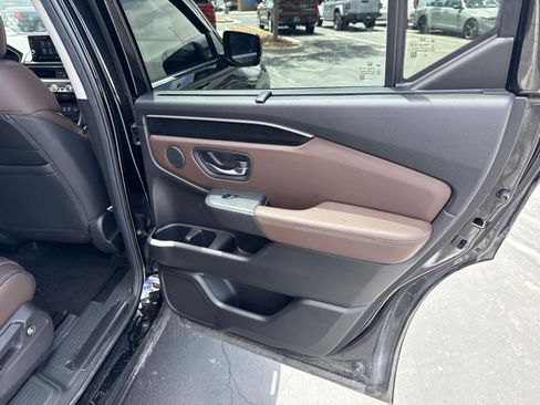 Certified 2025 Honda Pilot Elite image 29