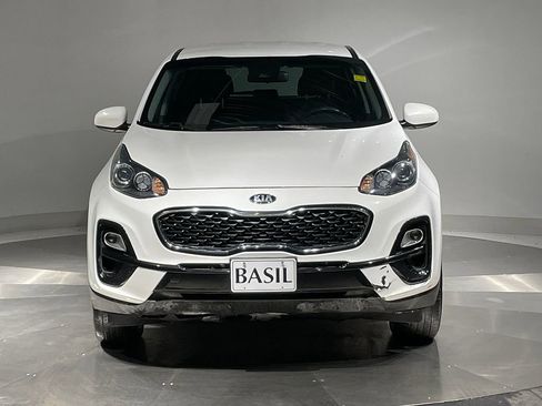 Used 2020 Kia Sportage LX image 9