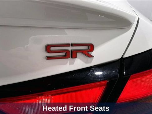 Used 2023 Nissan Altima 2.5 SR AWD/4WD image 32