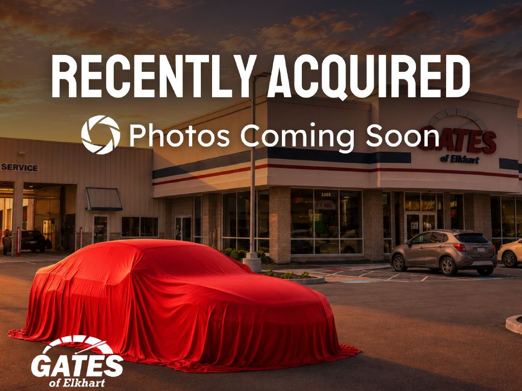 Used 2017 RAM 1500 Classic SLT AWD/4WD image 1