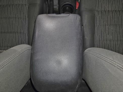 Used 2011 Jeep Wrangler Sport AWD/4WD image 31