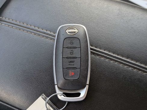 Used 2024 Nissan Sentra SV FWD image 29