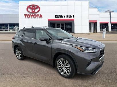 Used 2022 Toyota Highlander Platinum