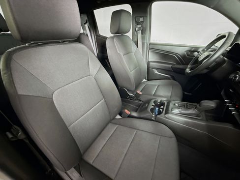 Used 2024 Chevrolet Colorado W/T image 34