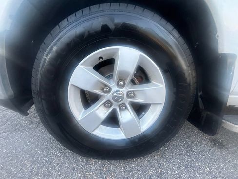 Used 2016 RAM 1500 Classic SLT RWD image 23