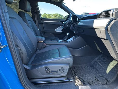 Used 2022 Audi Q3 2.0T Premium Plus image 28