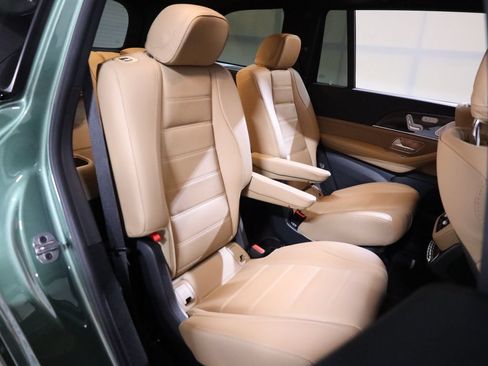 Used 2026 Mercedes-Benz GLS 580 4MATIC image 72