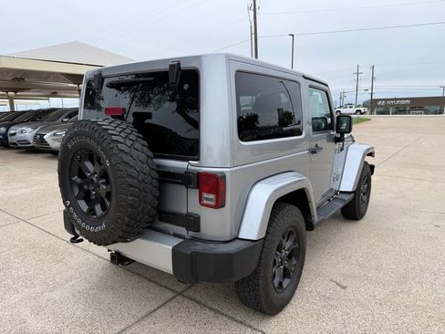 Used 2013 Jeep Wrangler Sahara w/ Connectivity Group AWD/4WD image 7