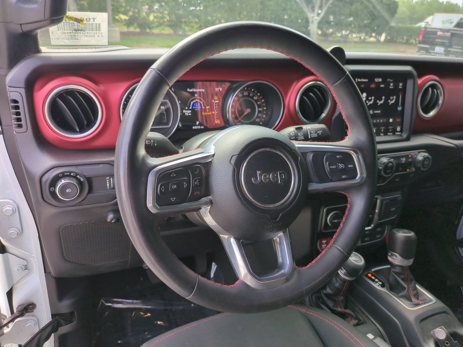 Used 2023 Jeep Wrangler Unlimited Rubicon w/ Cold Weather Group AWD/4WD image 18