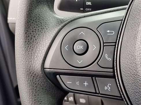 Certified 2021 Toyota RAV4 LE image 23