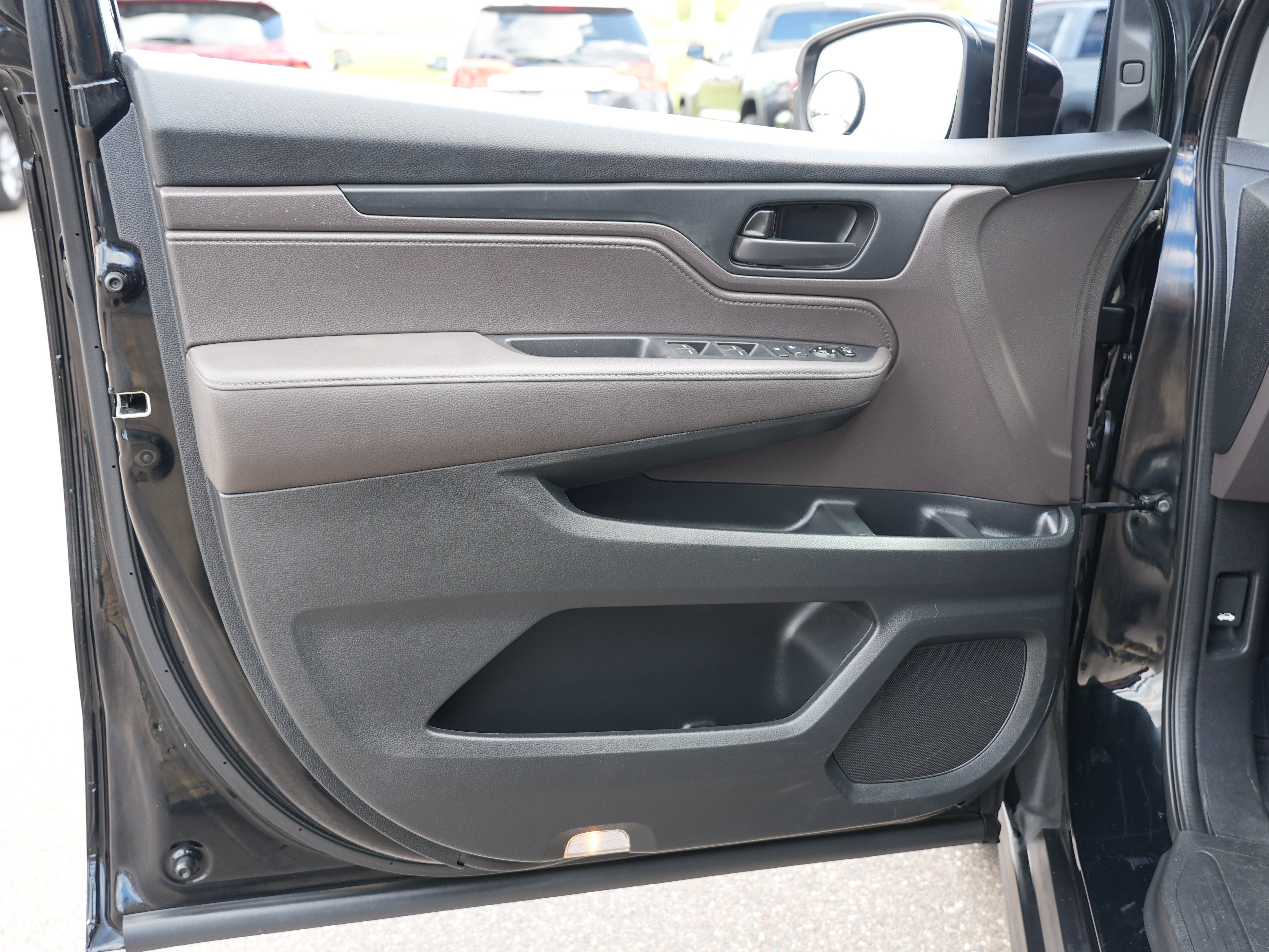 Used 2019 Honda Odyssey EX image 11