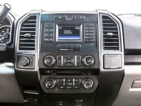 Used 2017 Ford F150 XLT w/ Equipment Group 301A Mid RWD image 19