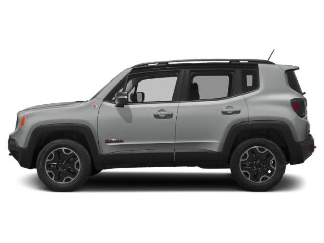 Used 2018 Jeep Renegade Trailhawk w/ UConnect 8.4 Nav Group AWD/4WD image 3
