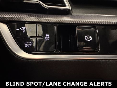 Certified 2025 Kia Sportage SX image 13