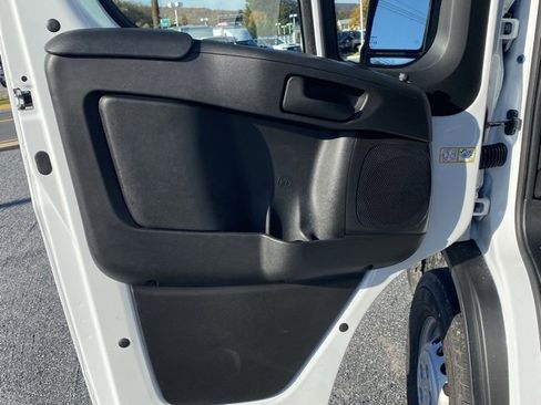 New 2026 RAM ProMaster 1500 w/ Convenience Group image 11