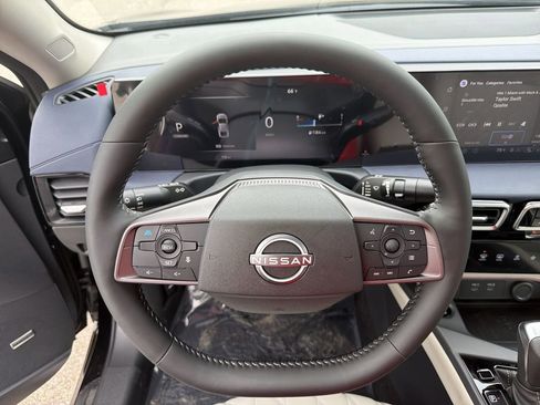 New 2026 Nissan Sentra SL w/ Floor Mat Package FWD image 29