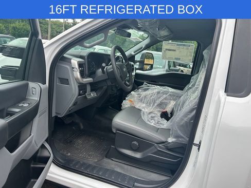 New 2026 Ford F550 2WD Regular Cab Super Duty image 12