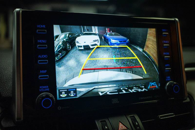 Used 2019 Toyota RAV4 Limited w/ Carpet Mat Package FWD image 24