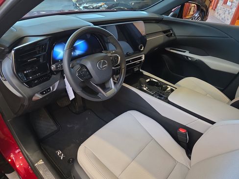 New 2025 Lexus RX 350 Premium image 8