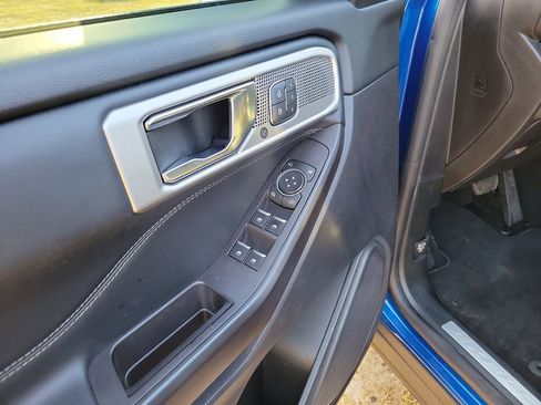 Used 2020 Ford Explorer Limited w/ Class III Trailer Tow Package image 13