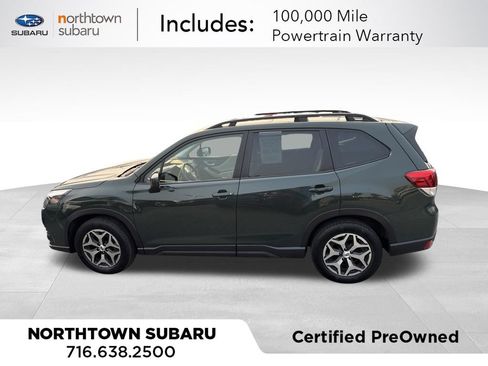 Used 2023 Subaru Forester Premium AWD/4WD image 3