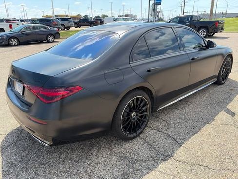 Used 2024 Mercedes-Benz S 580 4MATIC Sedan image 3