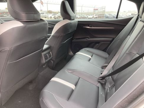 Used 2026 Toyota Camry SE image 26