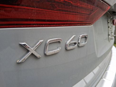 New 2026 Volvo XC60 T8 Ultra w/ Protection Package Premier AWD/4WD image 7