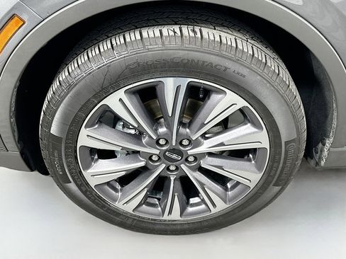 Used 2022 Lincoln Corsair Reserve w/ Elements Package FWD image 32
