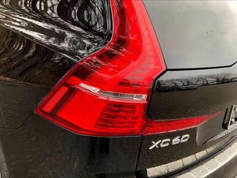 Used 2018 Volvo XC60 T6 Inscription w/ Convenience Package image 28