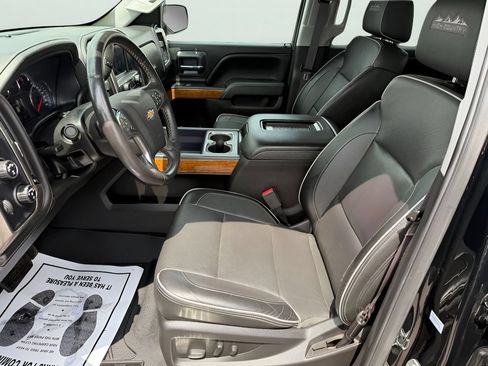 Used 2017 Chevrolet Silverado 1500 High Country AWD/4WD image 19