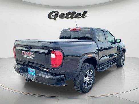 Used 2023 GMC Canyon AT4 w/ AT4 Premium Package AWD/4WD image 5