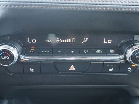 Used 2024 MAZDA MAZDA3 s image 18