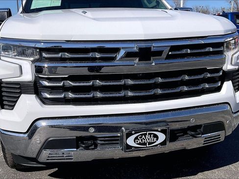 Used 2023 Chevrolet Silverado 1500 LTZ image 29