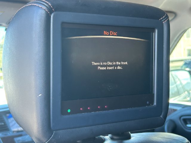 Used 2018 Nissan Armada Platinum w/ Captain Seat Package AWD/4WD image 31