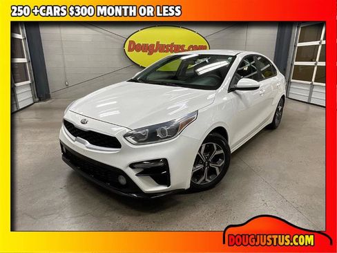 Used 2019 Kia Forte LXS image 1