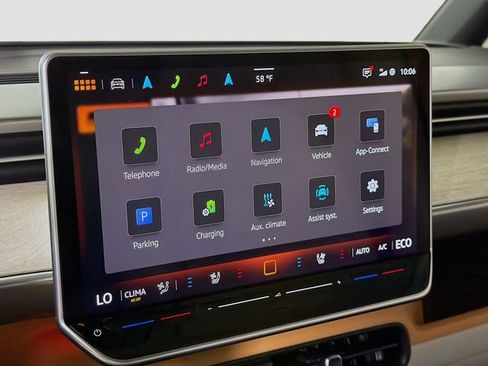 New 2025 Volkswagen ID. Buzz 1st Edition image 16