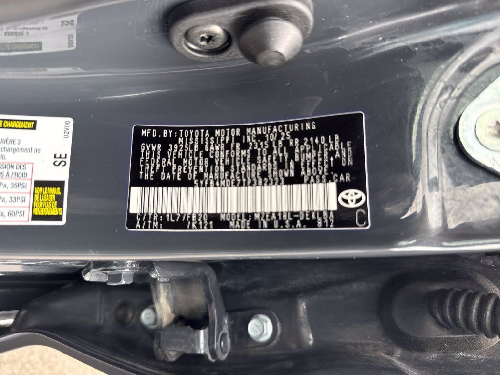 Used 2026 Toyota Corolla LE FWD image 30