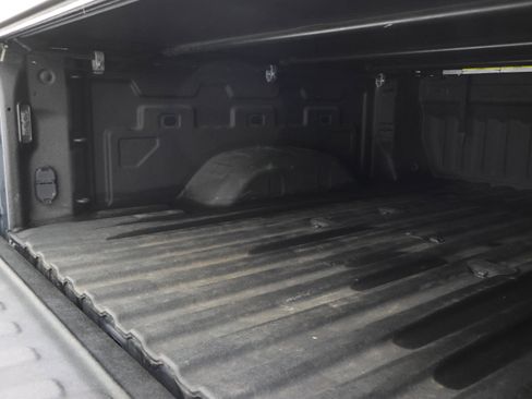 Used 2020 Chevrolet Silverado 2500 LTZ w/ LTZ Premium Package AWD/4WD image 5