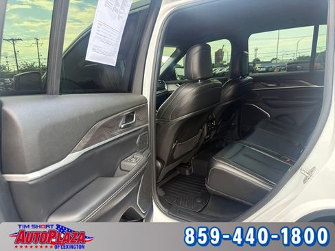 Used 2024 Jeep Grand Cherokee Limited 4xe AWD/4WD image 14