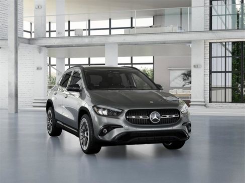 New 2026 Mercedes-Benz GLA 250 4MATIC image 9