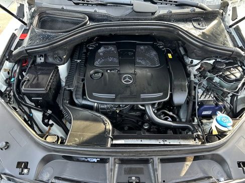 Used 2014 Mercedes-Benz ML 350 4MATIC image 29