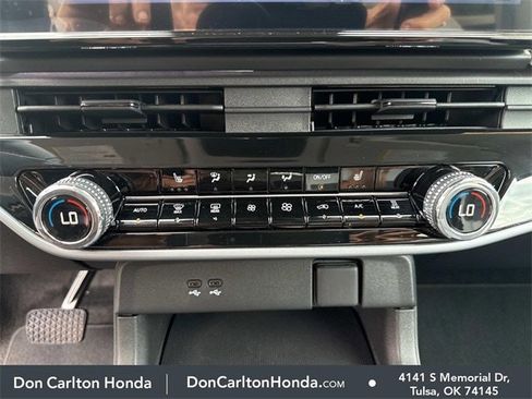 Certified 2024 Honda Prologue Touring image 22