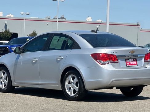 Used 2016 Chevrolet Cruze LT FWD image 7