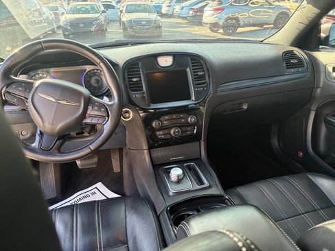 Used 2015 Chrysler 300 S w/ 300S Premium Group image 8