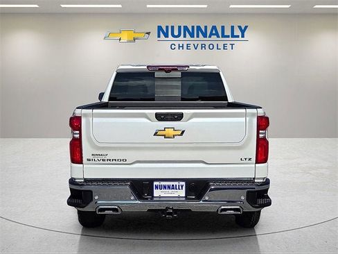 New 2025 Chevrolet Silverado 1500 LTZ w/ LTZ Premium Package image 4