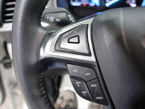 Used 2024 Ford Edge SEL AWD/4WD image 31
