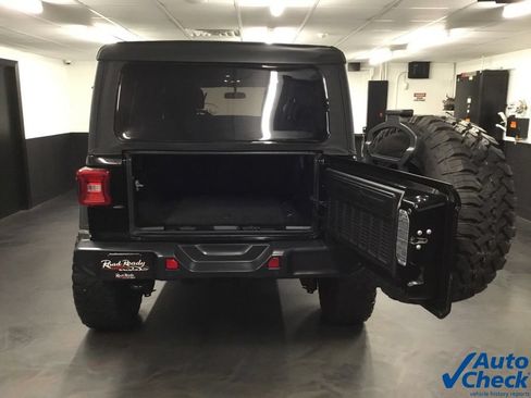 Used 2020 Jeep Wrangler Unlimited Sport AWD/4WD image 17